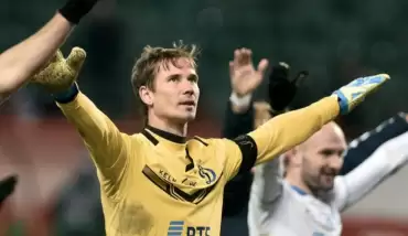 Rusya'da 3 oyuncu kadrodan çıkarıldı