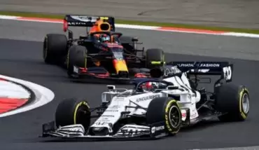 Formula 1'de Atatürk'e saygı sürüşü