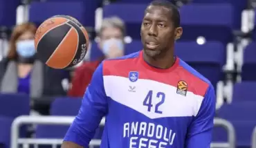 Anadolu Efes'ten Bryant Dunston'a büyük jest