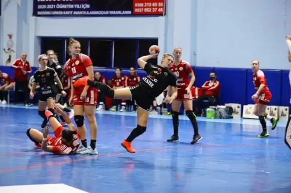 Kastamonu Belediyespor, yoluna EHF Avrupa Ligi gruplarında devam edecek