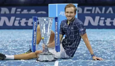 Londra'da kral Medvedev