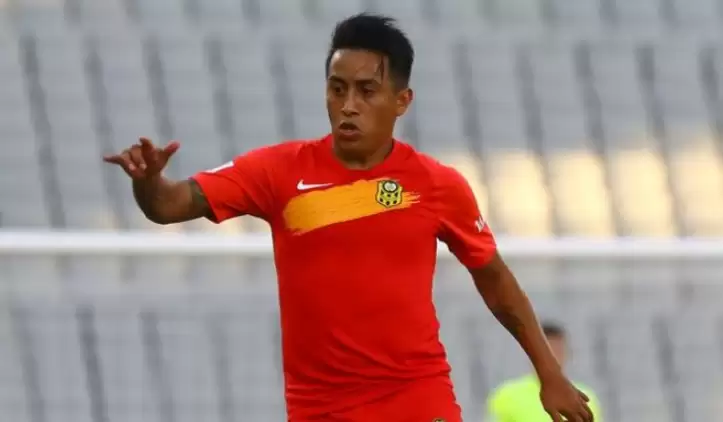 Christian Cueva, Al-Fateh ile görüşüyor