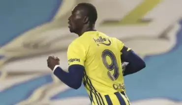 Cisse, Beşiktaş derbisinde ilki yaşadı!