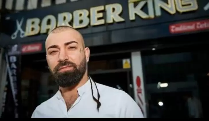 Ünlü futbolcuların saçı ona emanet: 'Barber King'