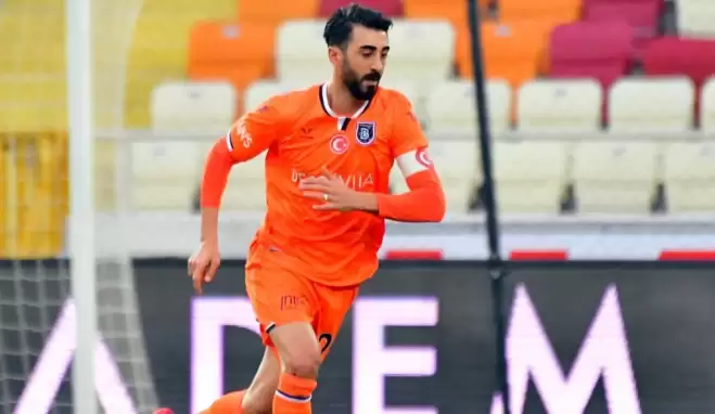 Başakşehir'de Mahmut Tekdemir kızardı