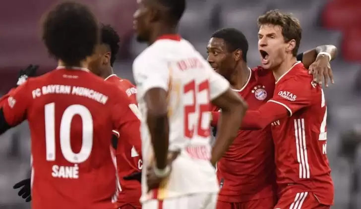 Bundesliga'da nefes kesen 6 gollü maçın kazananı yok