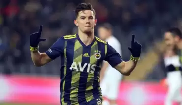 Ferdi Kadıoğlu Milli Takım tercihi için acele etmiyor