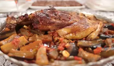 Patlıcan Orta yemeği nasıl yapılır? Patlıcan orta yemek tarifi...