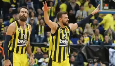 Marko Guduric Fenerbahçe'ye mi dönüyor? İşte menajerinden Türkçe mesaj