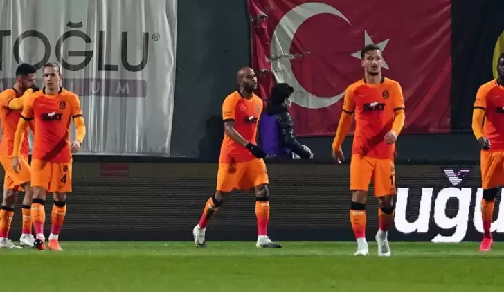 "Şampiyonluğun en büyük adayı Galatasaray"