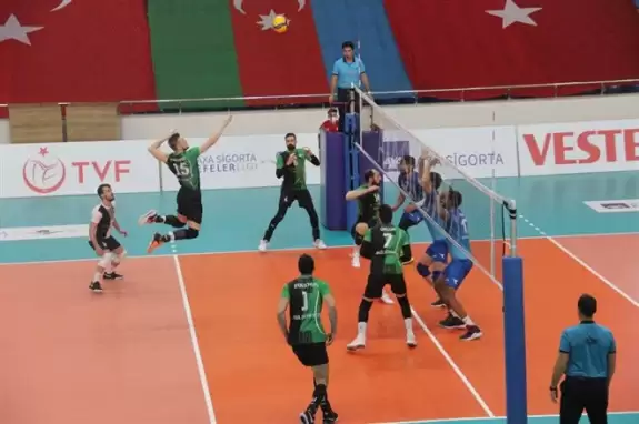 Bingöl Solhan Spor, sahasında Afyon Bld. Yüntaş'ı yendi