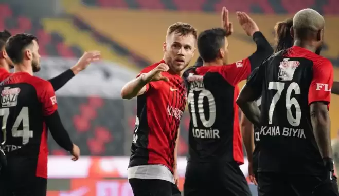 Gaziantep FK oyuncuları Fener galibiyetini değerlendirdi!
