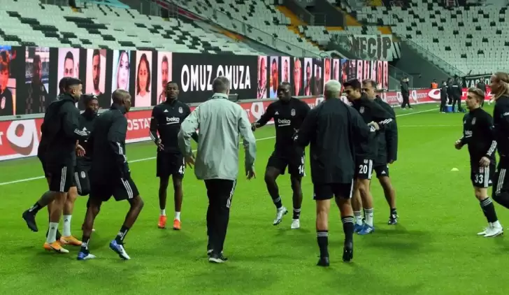 Beşiktaş'tan Türkiye'de bir ilk: Dijital taraftar