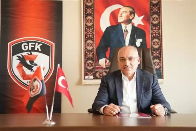 Mehmet Büyükekşi: "Sumudica, başarıyı tek başına sahiplenmeye çalıştı"