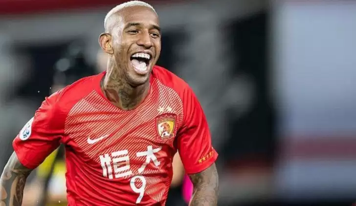 Talisca'dan "Şampiyon Beşiktaş" tezahüratı