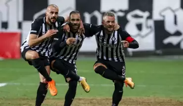 Altay zirveye 'merhaba' dedi