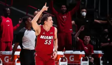 Noel'de kar Miami'de Robinson'ın üçlükleri yağdı