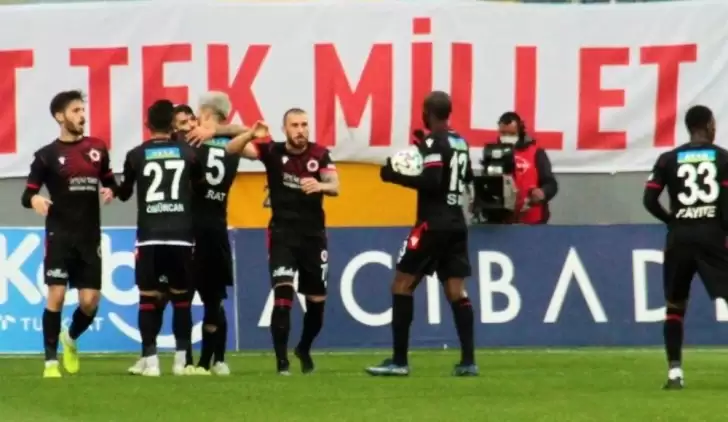 9 gollü maç... VAR: 4, Gençlerbirliği: 3 Kayseri: 2