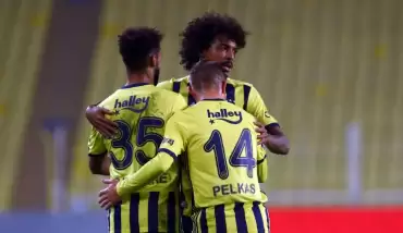 Fenerbahçe ilk 11'de 2 sürpriz!