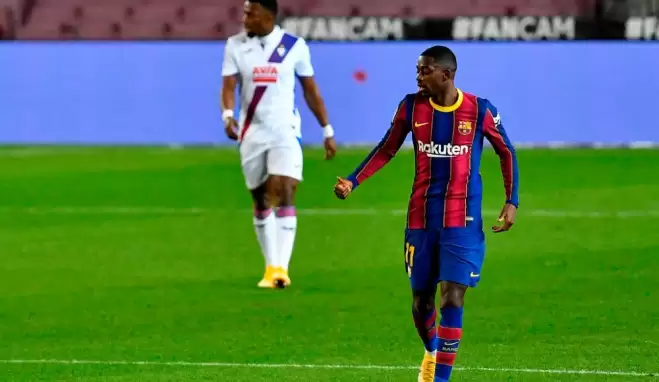 Messi'siz Barcelona sahasında Eibar'la 1-1 berabere kaldı