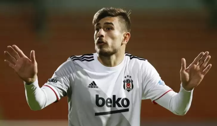 Beşiktaş'ta yedek kulübesine imza attı!