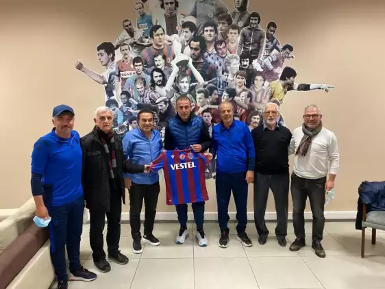 Trabzonspor Teknik Direktörü Abdullah Avcı, TPFD'yi ziyaret etti
