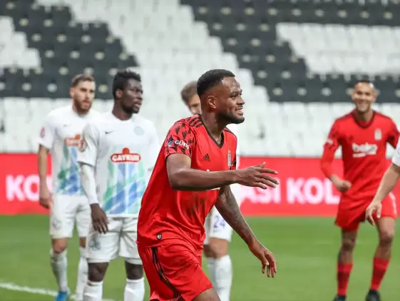 Cyle Larin: "Buraya odaklanmış durumdayım"