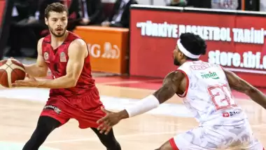 Pınar Karşıyaka Gaziantep'i yendi Fener'i geçti