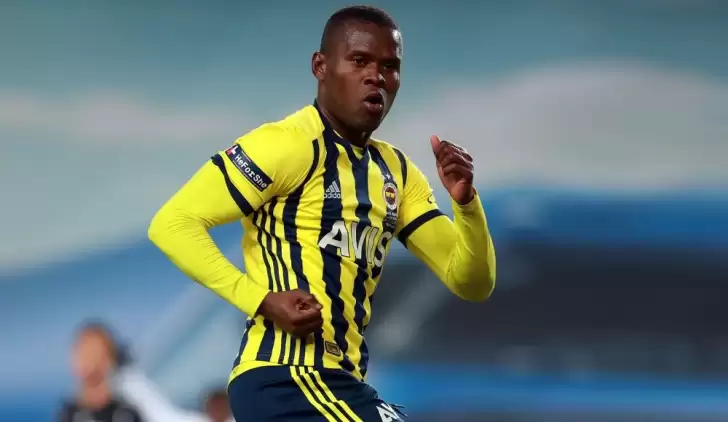 Fenerbahçe'ye Samatta müjdesi! 3 talip var...