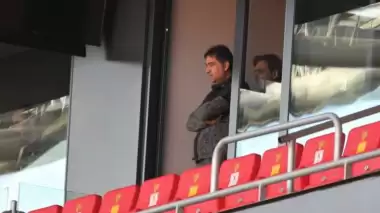 Ünal Karaman, Göztepe’yi tribünden takip ediyor