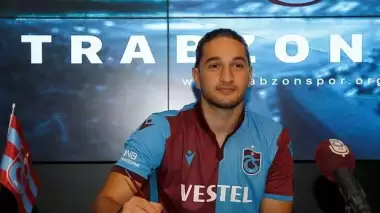 Turgutluspor'a Başakşehir ve Trabzon'dan transfer