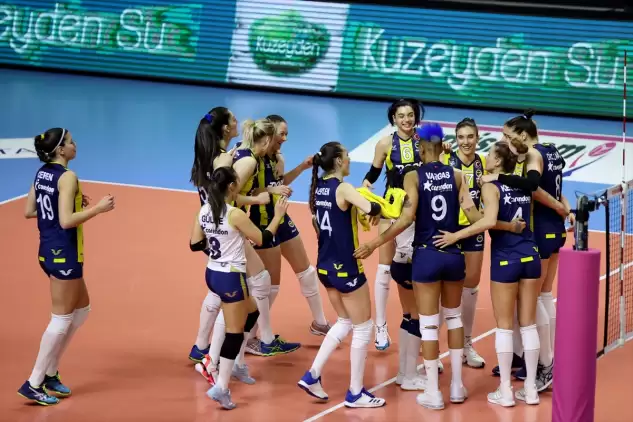 Fenerbahçe Opet CEV Şampiyonlar Ligi’nde galip!