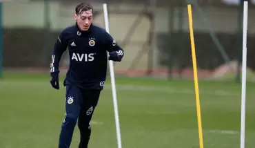 Mesut Özil'e destek: "Türklüğünü kimse sorgulayamaz"