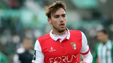 Sivasspor'a Portekizli orta saha