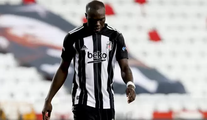 Aboubakar çok pişman oldu!
