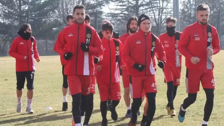 Es Es, Altay maçı sonrası ilk antrenmanına çıktı