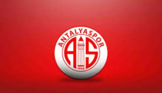 Antalyaspor'un yavru köpekli Sevgililer Günü paylaşımı