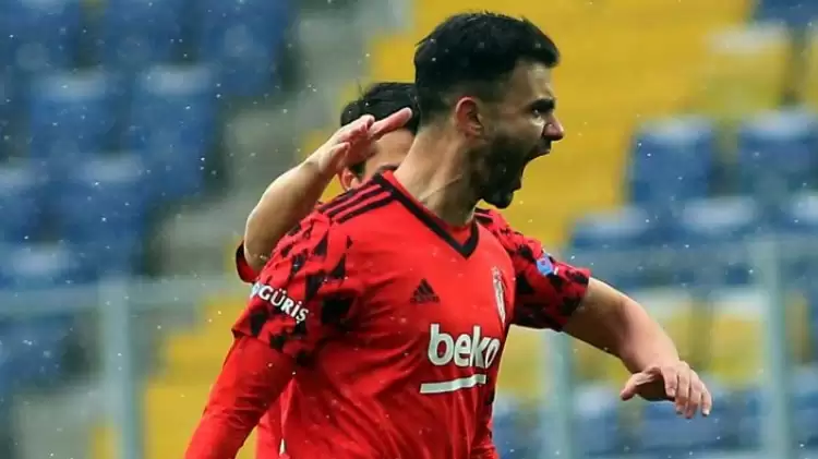 Beşiktaş, Ghezzal için Leicester City ile temasa geçti