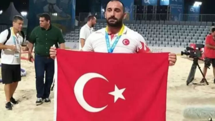 Milli güreşçi Ufuk Yılmaz dünya şampiyonu oldu