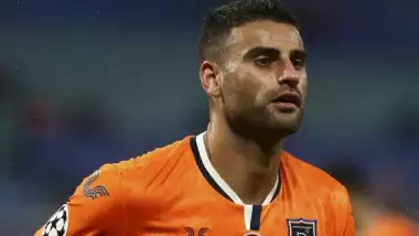 Başakşehir'e Deniz Türüç şoku! Sedye ile kenara geldi