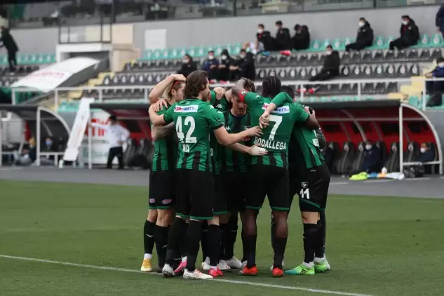 Ateş hattında 3 puan Denizlispor'un