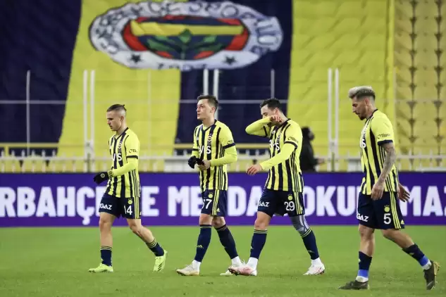 Fenerbahçe'de mart ayı dert ayı mı olacak? Şifre beş!