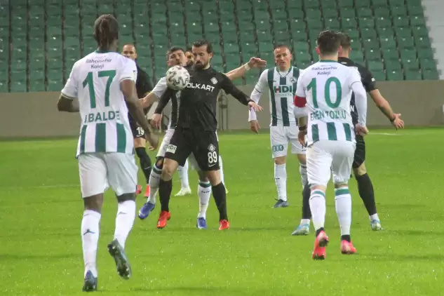 Altay'a 2-1 yenilen Giresunspor, liderliğini sürdürdü