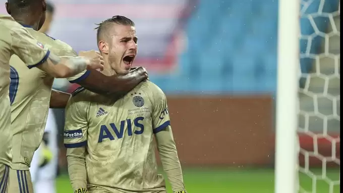 İşte iki Yunan yıldızın karşılaşmadaki performansı