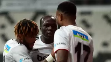 İkiz kardeş gibiler! Larin ve Aboubakar en iyi ikililer listesinde...