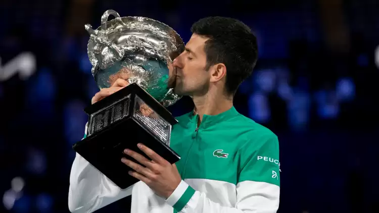 Novak Djokovic, Roger Federer'in rekoruna ortak oldu