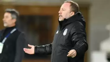 Sergen Yalçın'dan kendisine tepki gösteren Aboubakar'a cevap