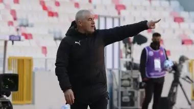 Rıza Çalımbay: "Eksik arkadaşlarımızın sıkıntısını yaşadık"