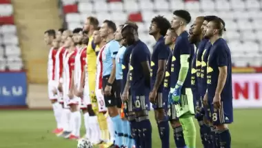 Fenerbahçe - Antalyaspor maçında 11’ler belli oldu! İrfan Can Kahveci...