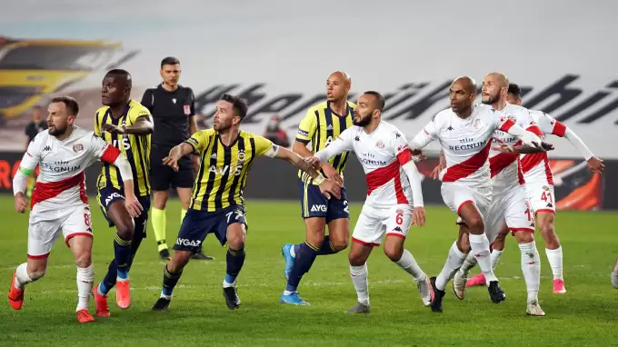 90+3'te penaltı geldi gitti!